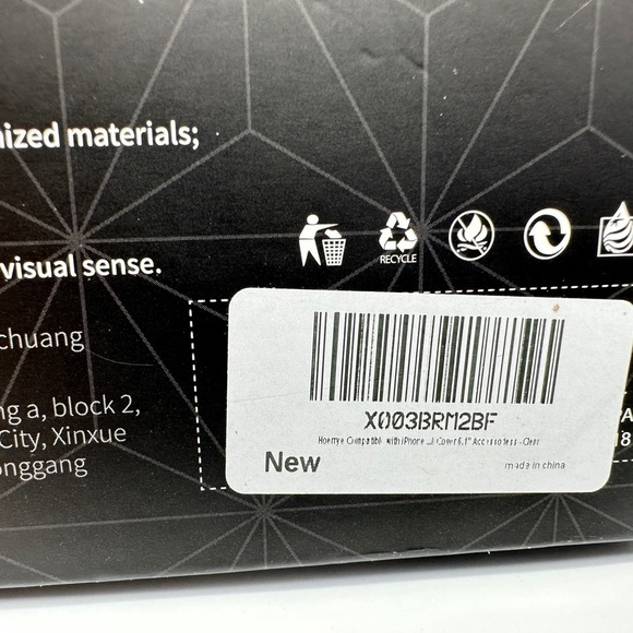 IPhone 14 Pro Case - Clear Glitter - Picture 4 of 6